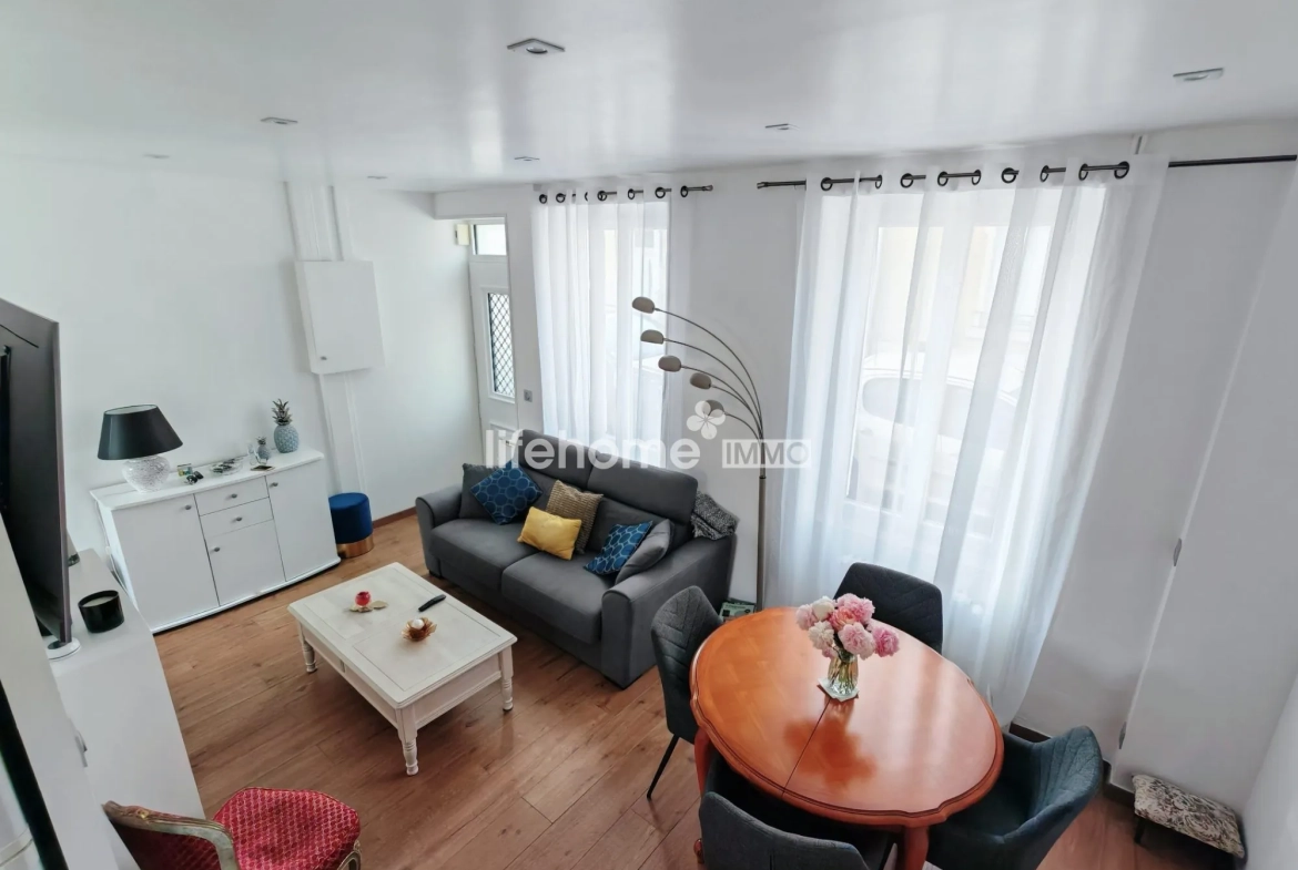 Maison à Châteauroux avec jardin, deux chambres et cave, parfait pour habitation ou investissement 