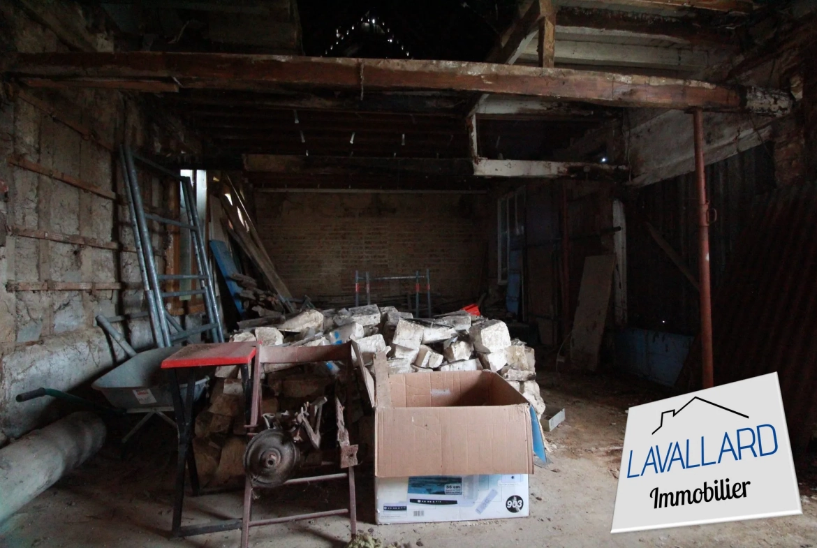 Maison à rénover à Hérissart – 92 m², terrain de 740 m², fort potentiel 