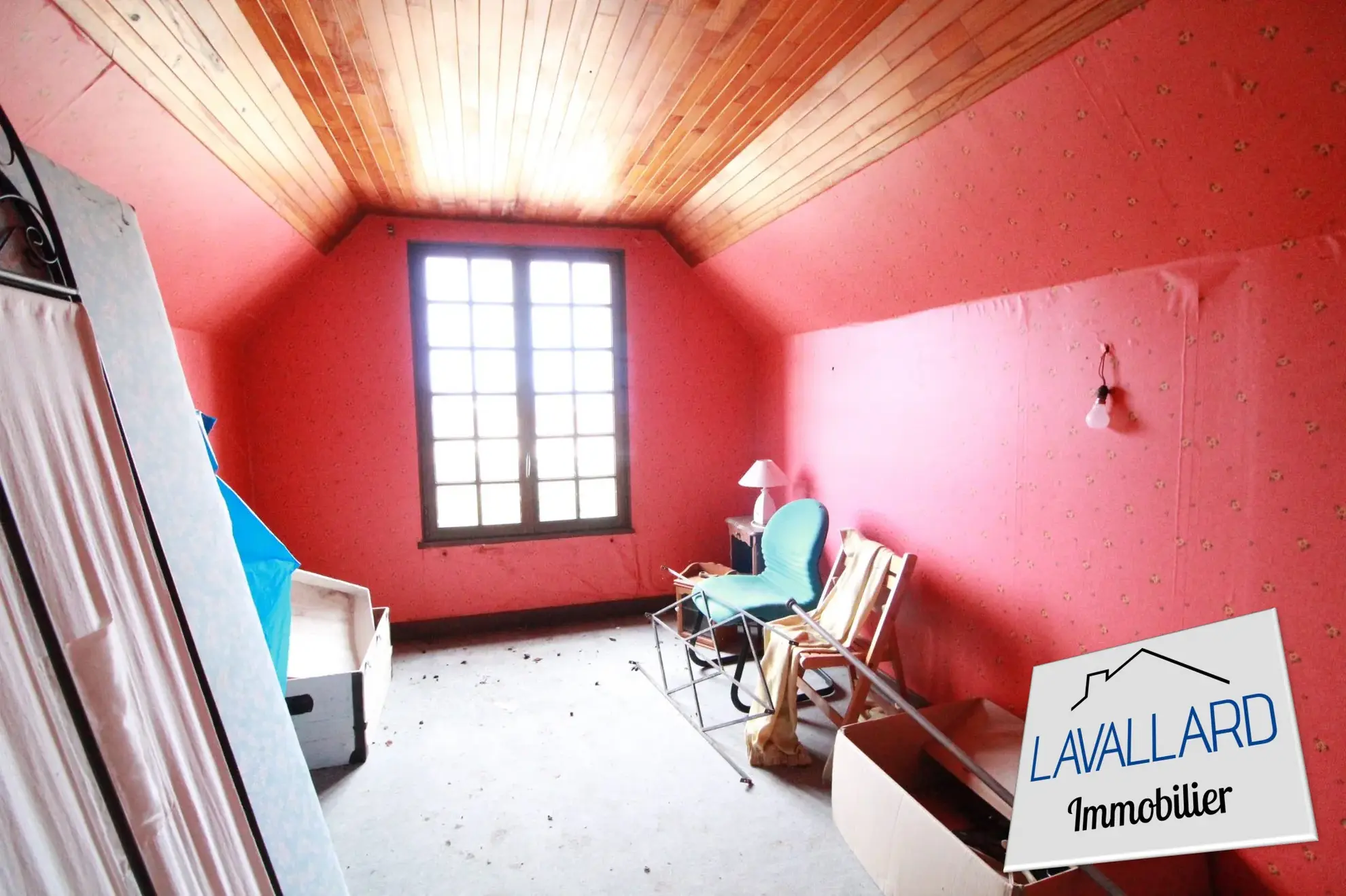 Maison à rénover à Hérissart – 92 m², terrain de 740 m², fort potentiel 
