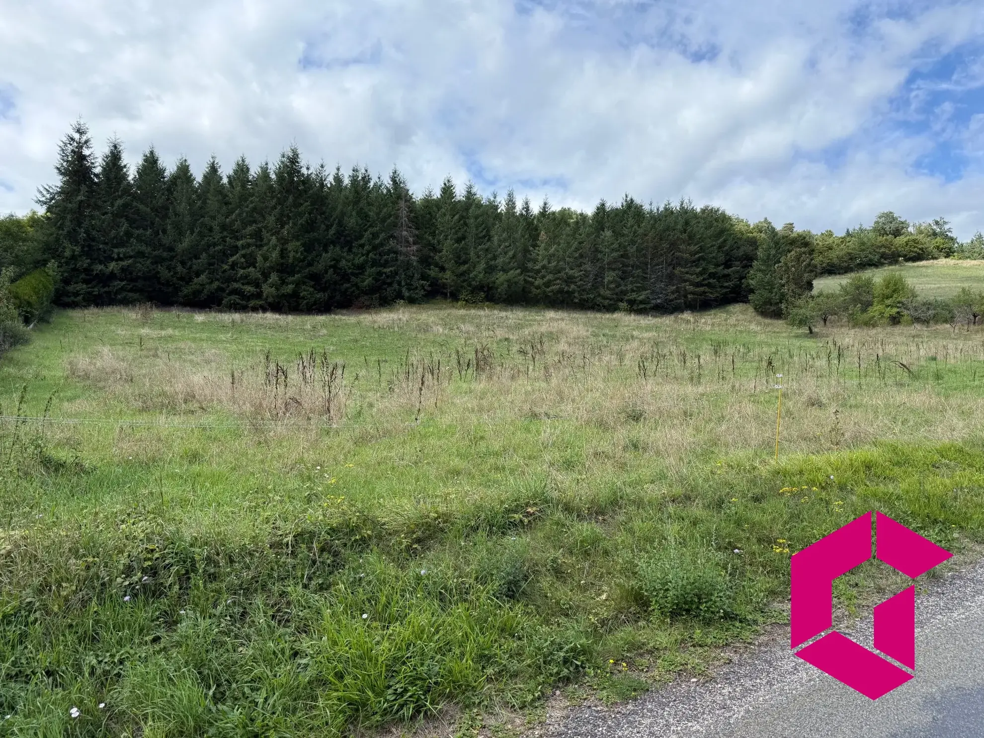 Terrain à bâtir proche du centre de Rosières - 3 711 m² 