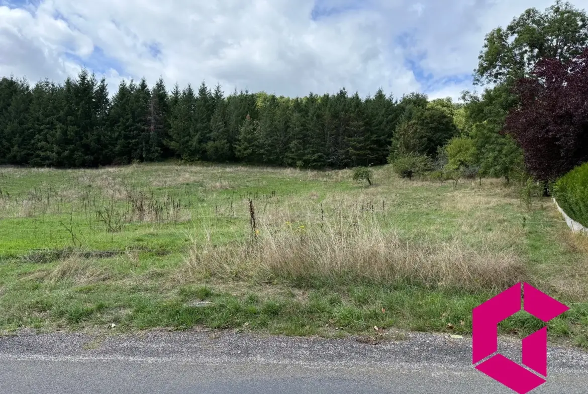 Terrain à bâtir proche du centre de Rosières - 3 711 m² 