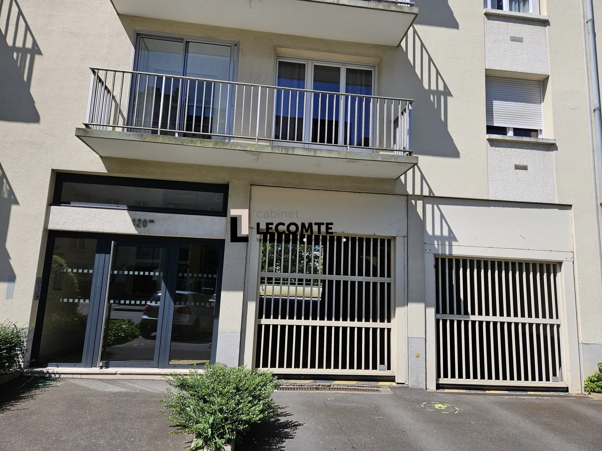 Place de parking sécurisée à Rennes, quartier Jacques Cartier, proche métro 