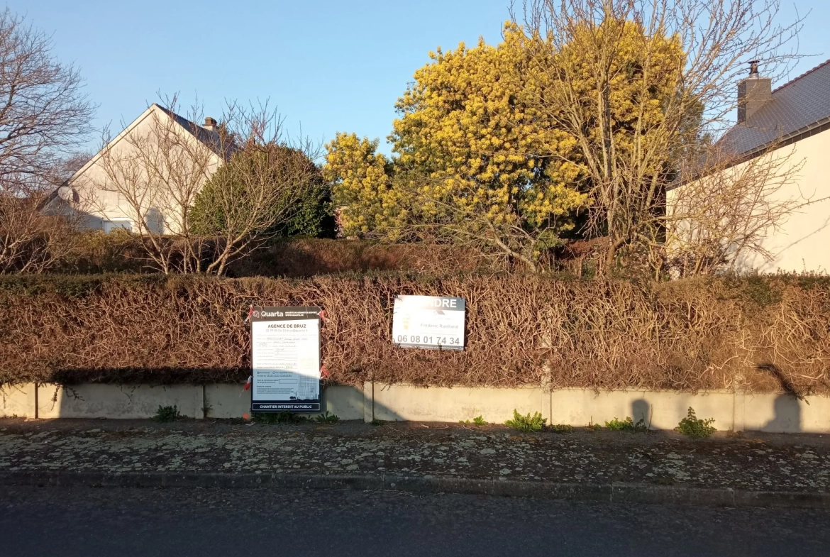 Terrain constructible à vendre à Bruz, proche commodités, offre rare 