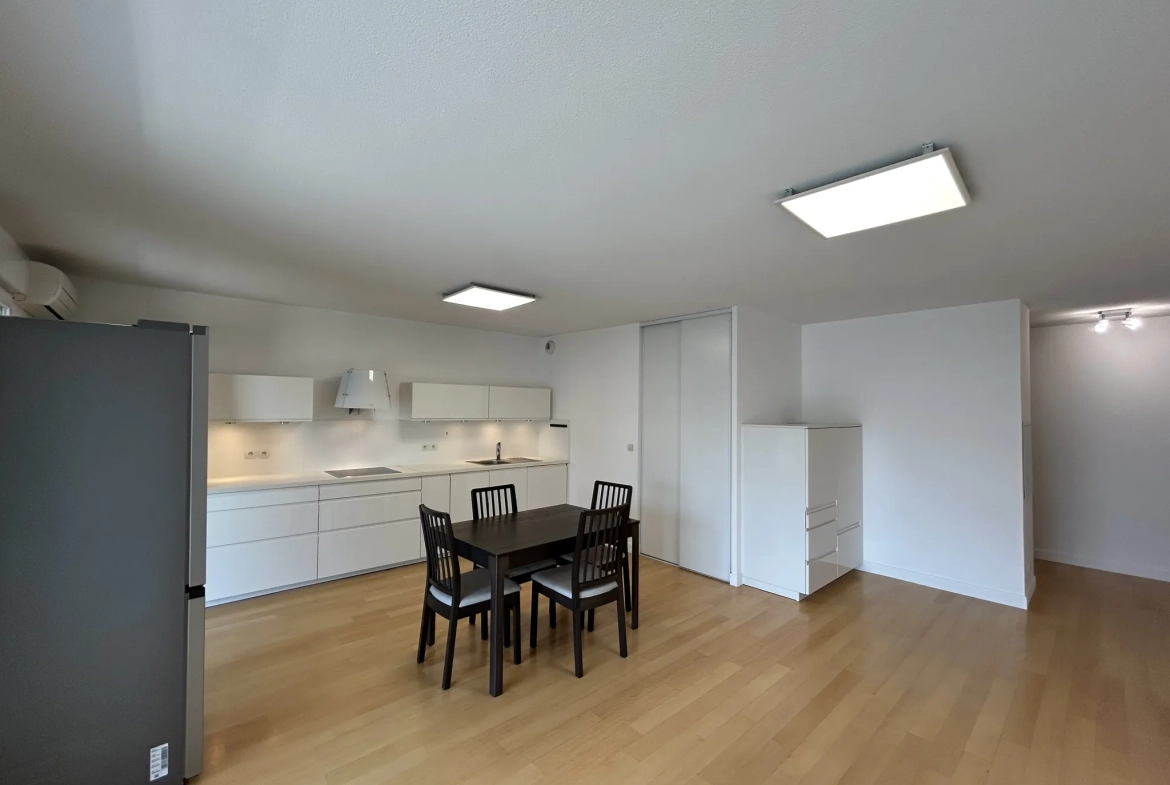 Appartement 3 pièces avec terrasse à Castelnau-le-Lez - Centre-ville 