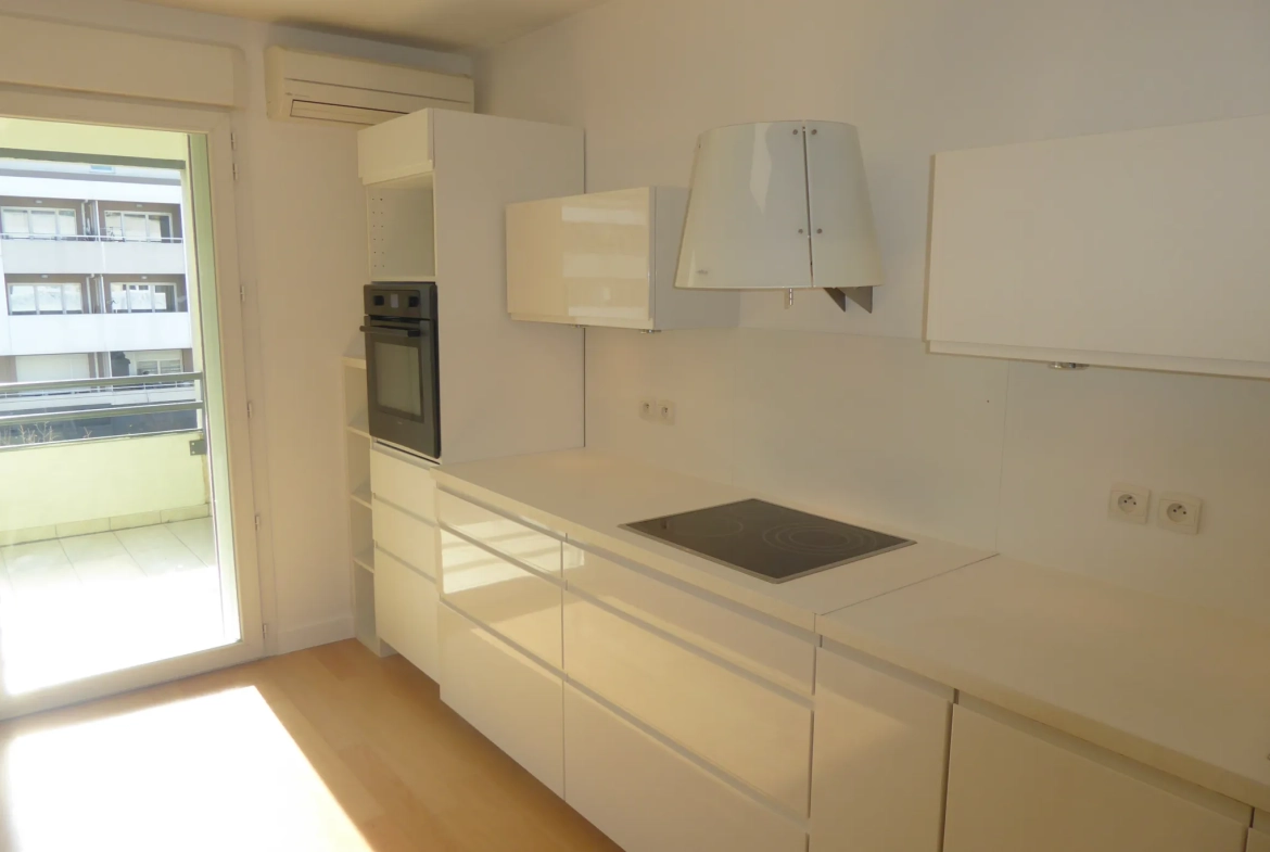 Appartement 3 pièces avec terrasse à Castelnau-le-Lez - Centre-ville 