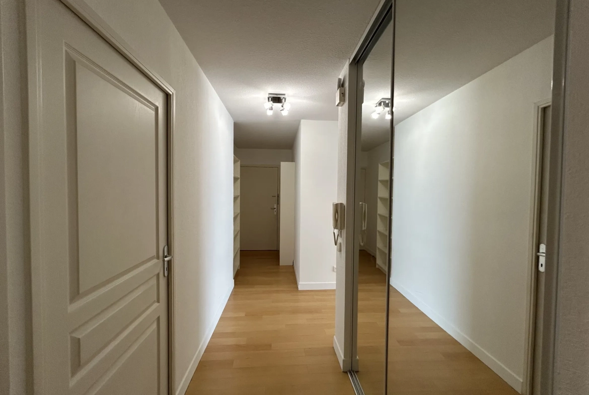 Appartement 3 pièces avec terrasse à Castelnau-le-Lez - Centre-ville 