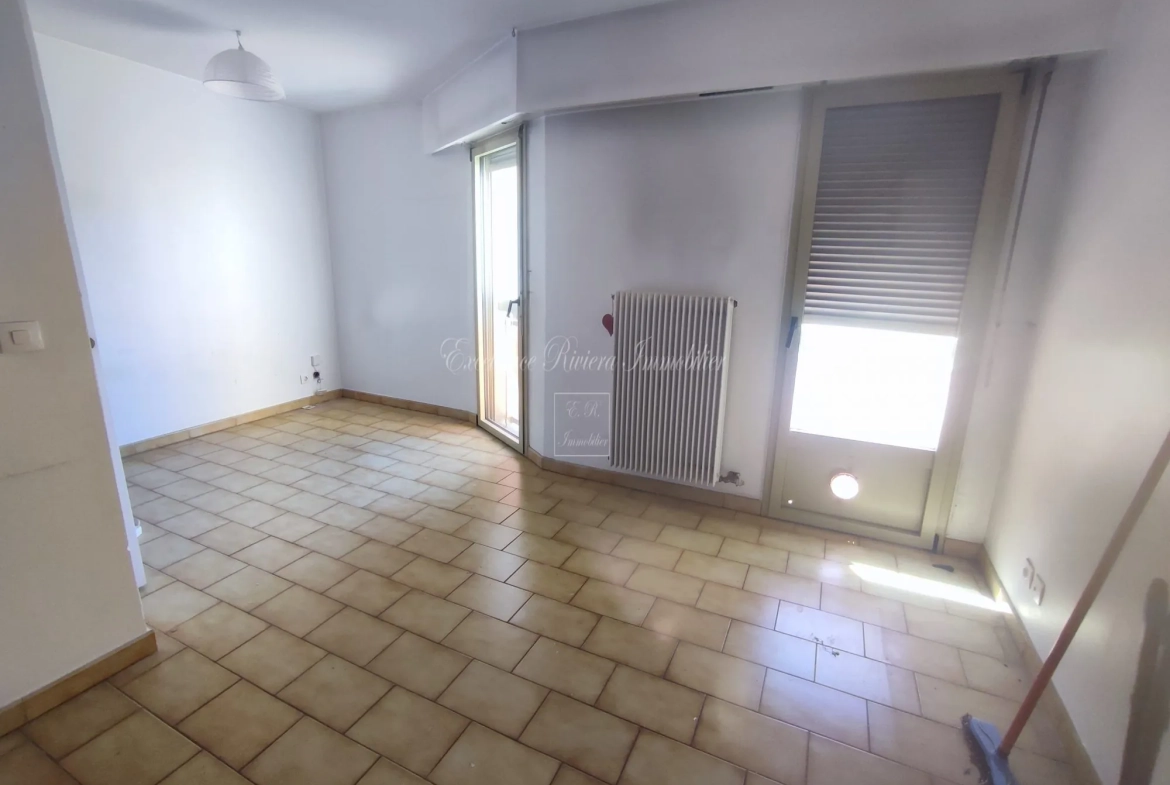 Studio à vendre à Le Cannet - idéal investissement ou premier achat 
