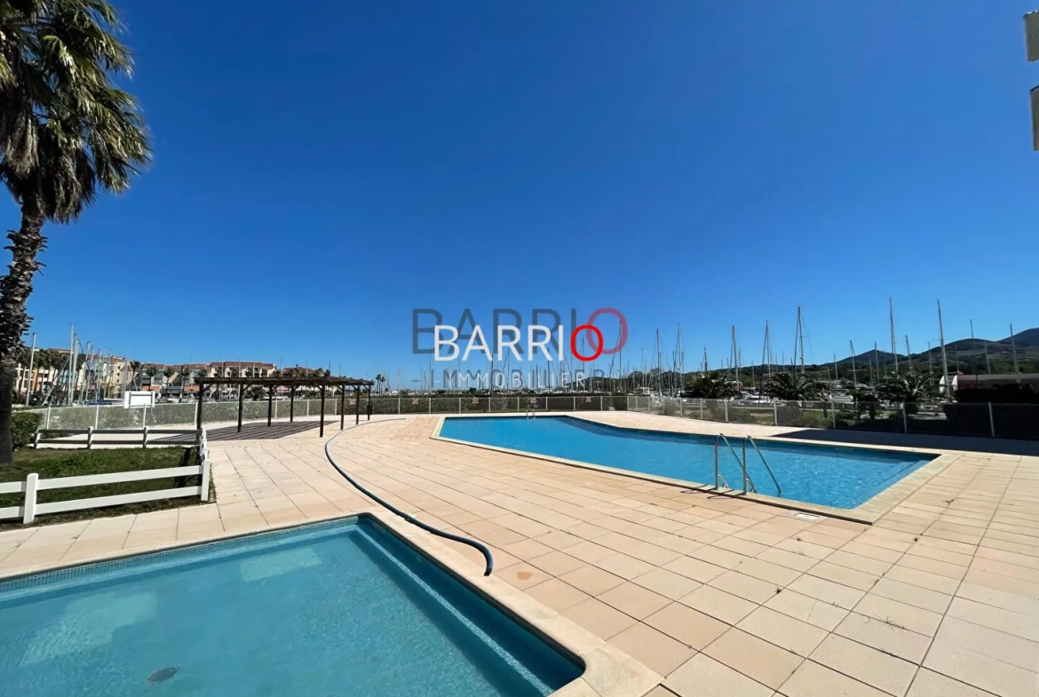 Appartement en port d'Argelès-sur-Mer avec vue, piscine et parking sécurisé 