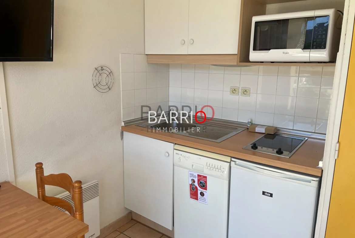 Appartement en port d'Argelès-sur-Mer avec vue, piscine et parking sécurisé 