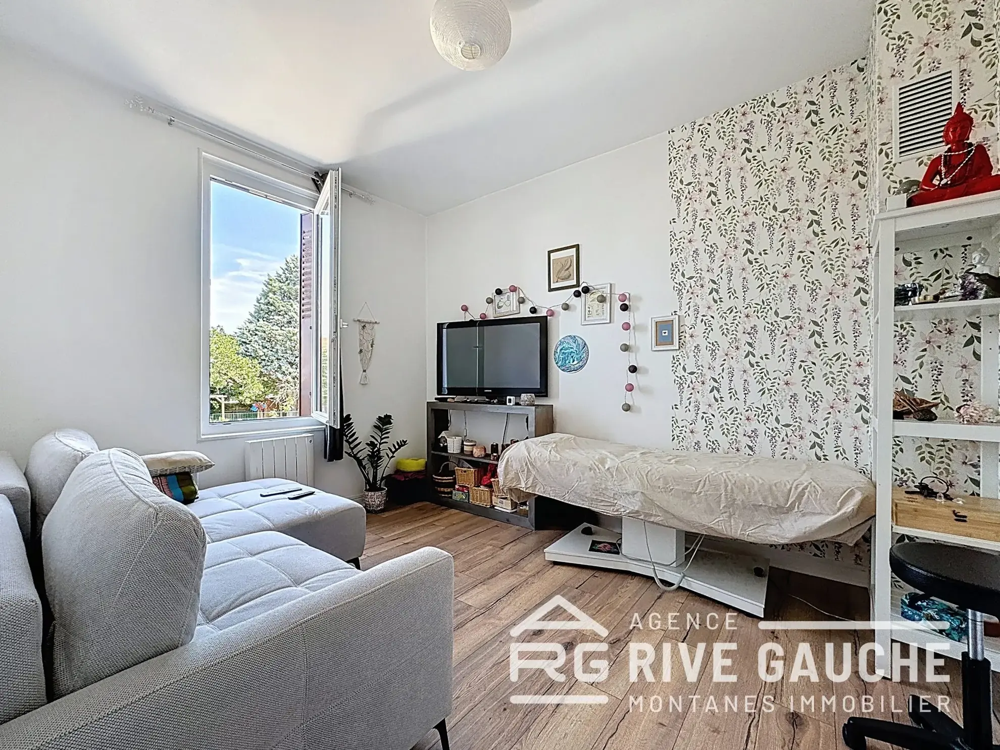 Maison rénovée de 54 m² à Saint-Rambert-d'Albon avec garage et jardin 