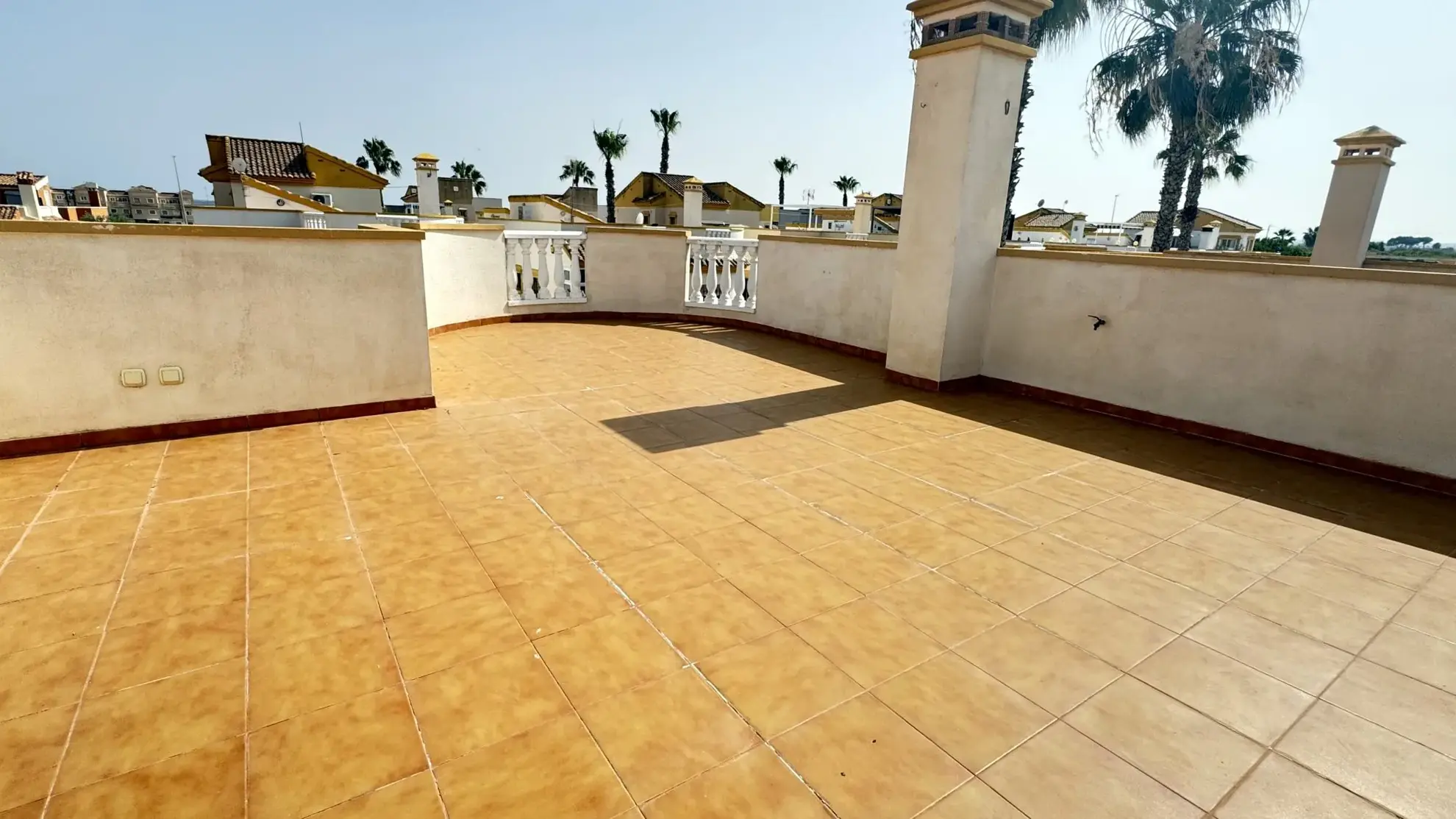 Appartement à vendre à Guardamar del Segura avec piscine et terrasse - 78 m² 