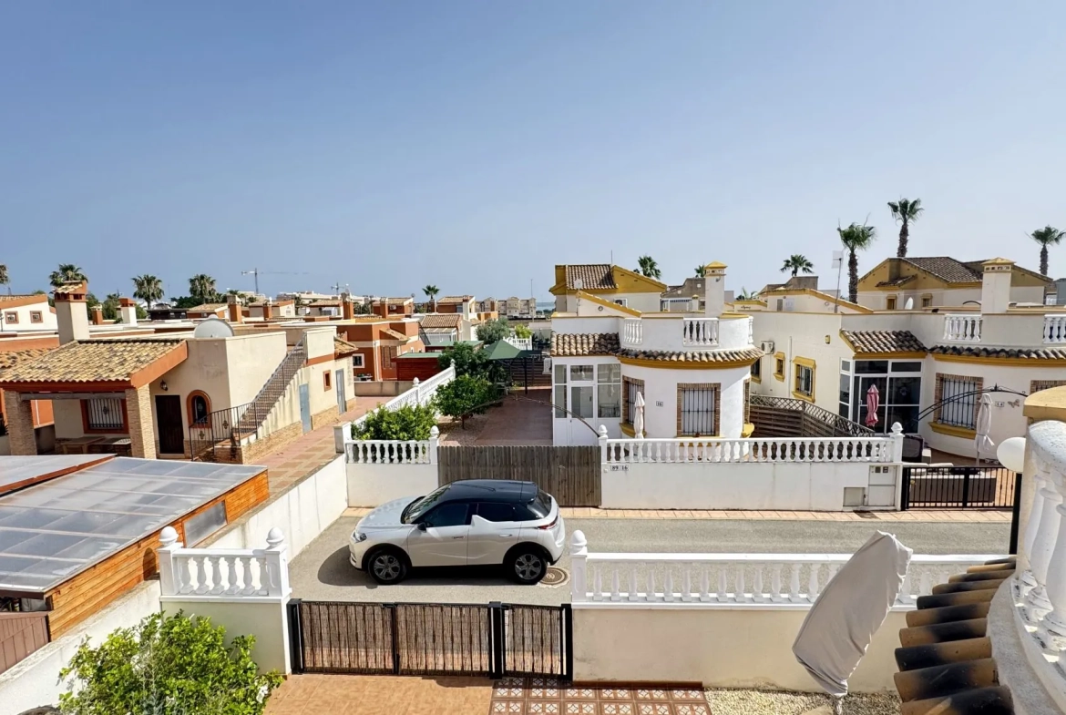 Appartement à vendre à Guardamar del Segura avec piscine et terrasse - 78 m² 