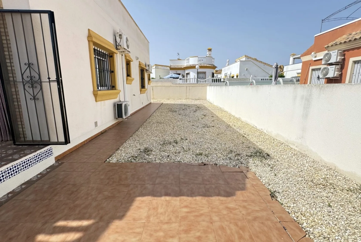 Appartement à vendre à Guardamar del Segura avec piscine et terrasse - 78 m² 