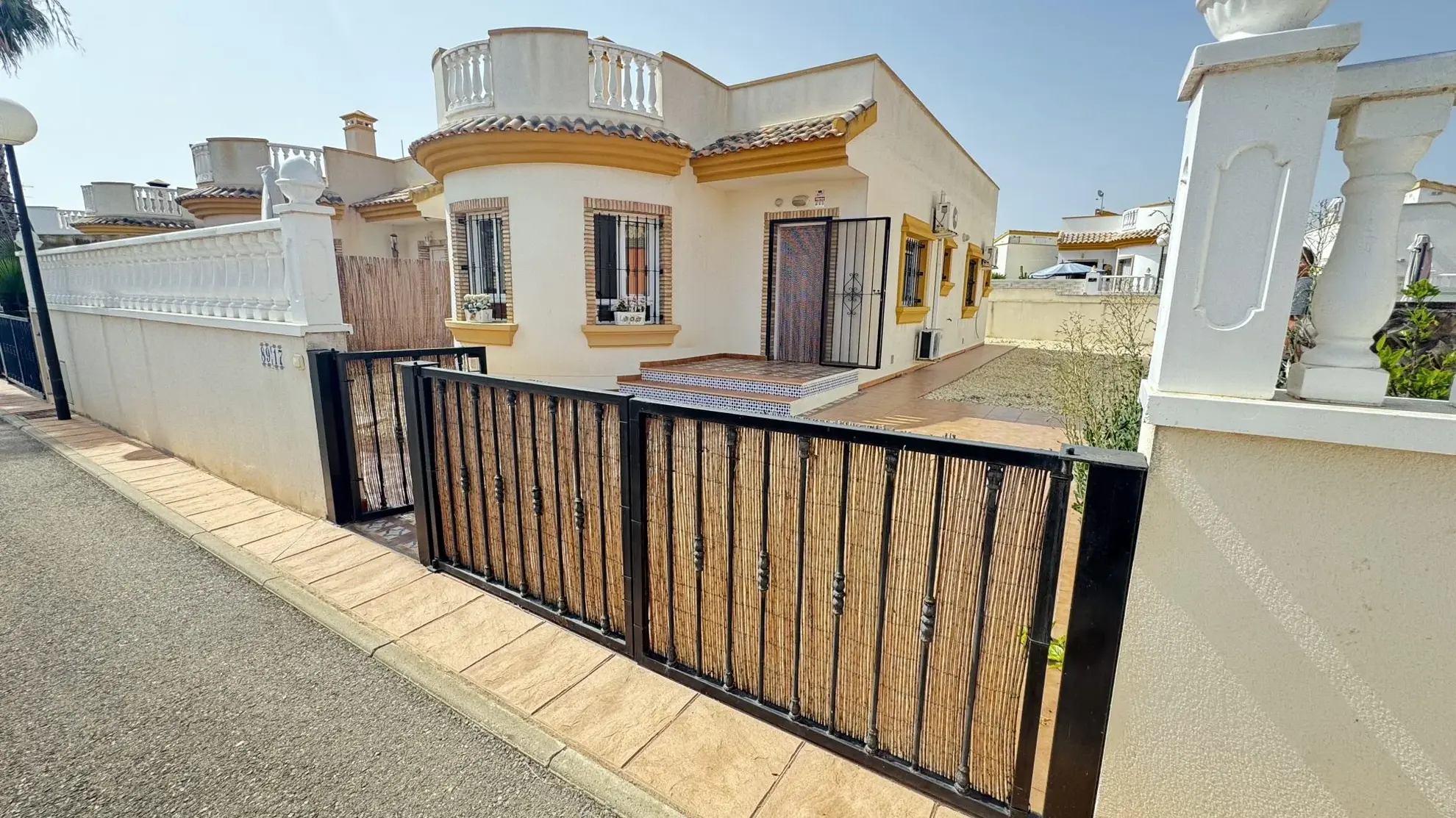 Appartement à vendre à Guardamar del Segura avec piscine et terrasse - 78 m² 