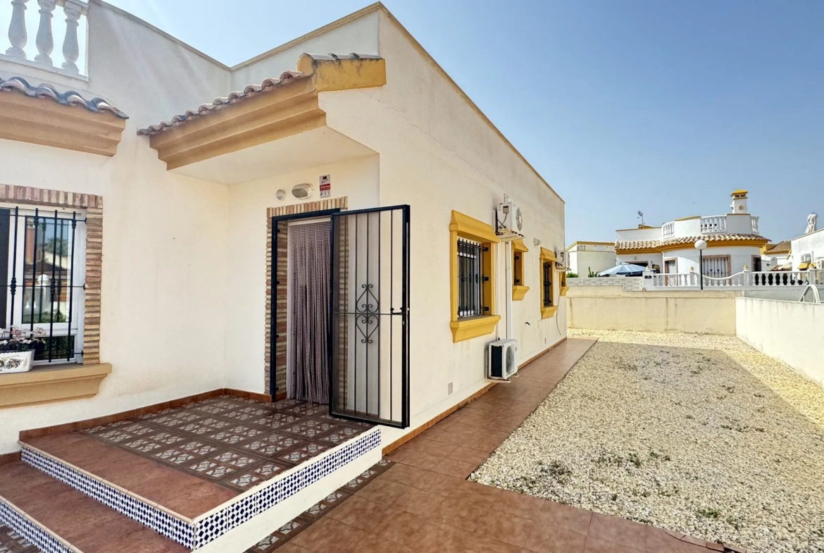 Appartement à vendre à Guardamar del Segura avec piscine et terrasse - 78 m² 