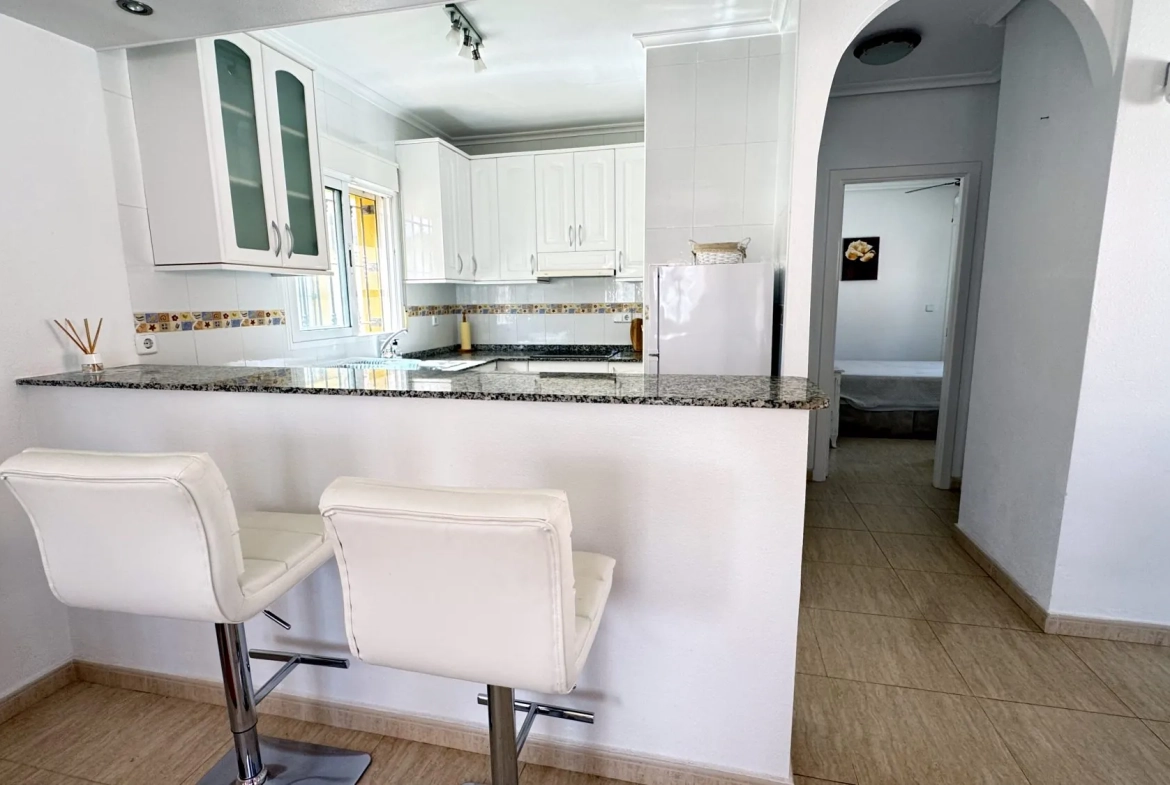 Appartement à vendre à Guardamar del Segura avec piscine et terrasse - 78 m² 