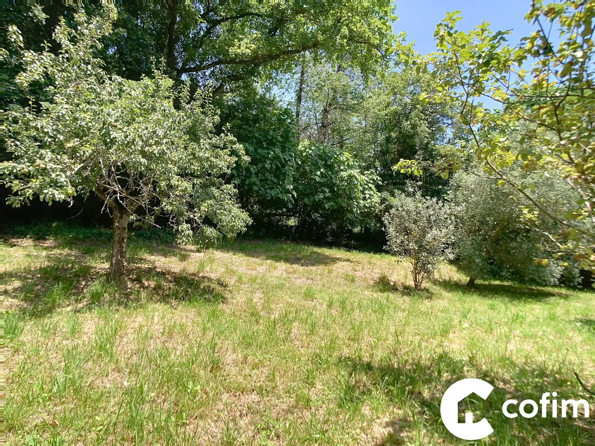 Maison traditionnelle avec grange et terrain à Garlin, proximité A65 