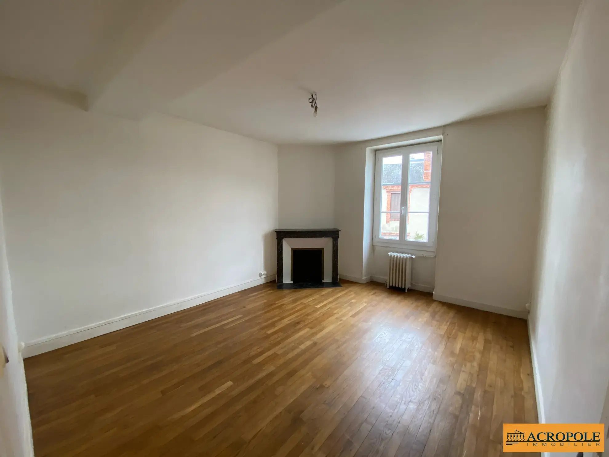 Maison à vendre à Autry-le-Châtel – 132 m², 3 chambres, vue imprenable 