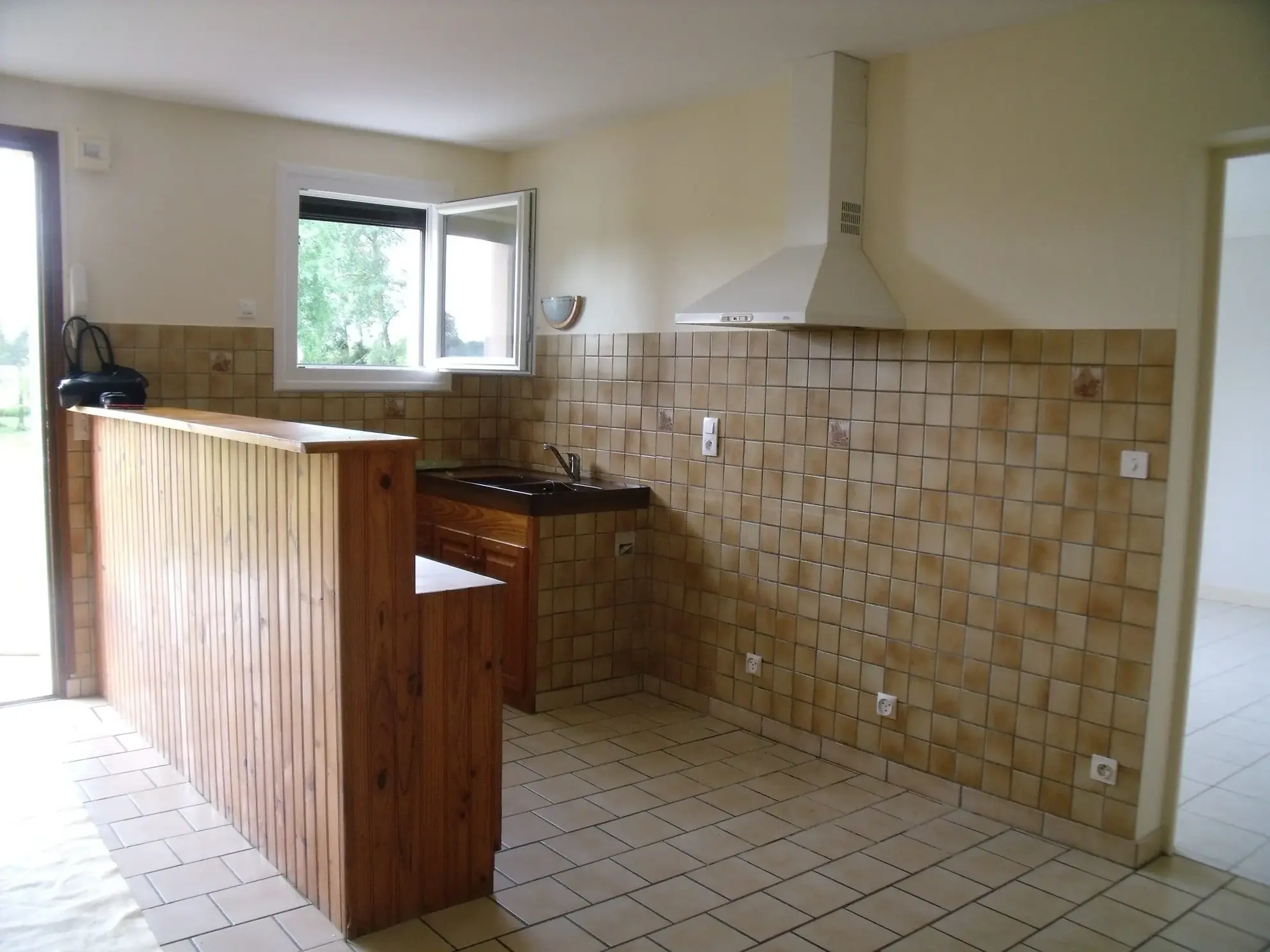 Immeuble de rapport à Gien avec deux logements loués et un appartement vacant 