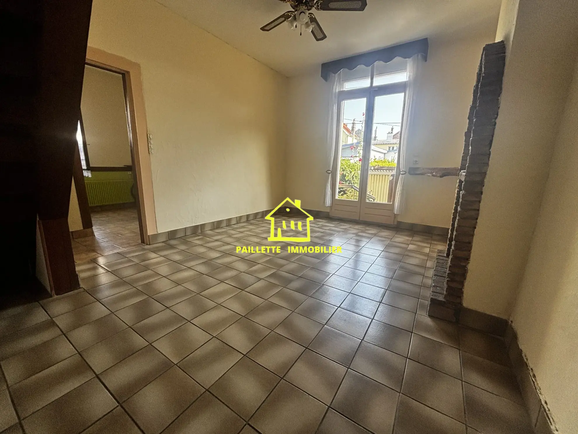 Maison individuelle à vendre à Le Havre - 78 m², 3 chambres, parking, secteur Saint Cécile 