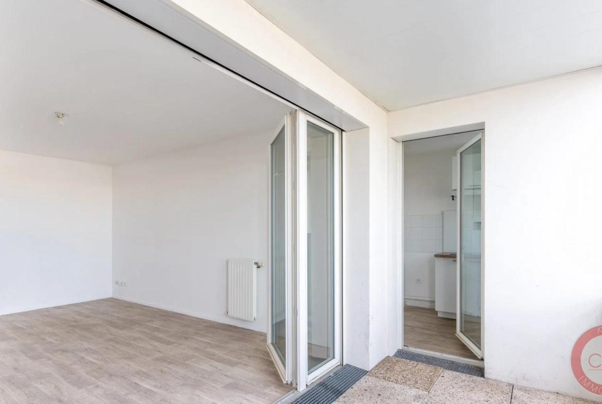 Appartement T3 lumineux avec terrasse à Cenon - Confort et commodités à proximité 