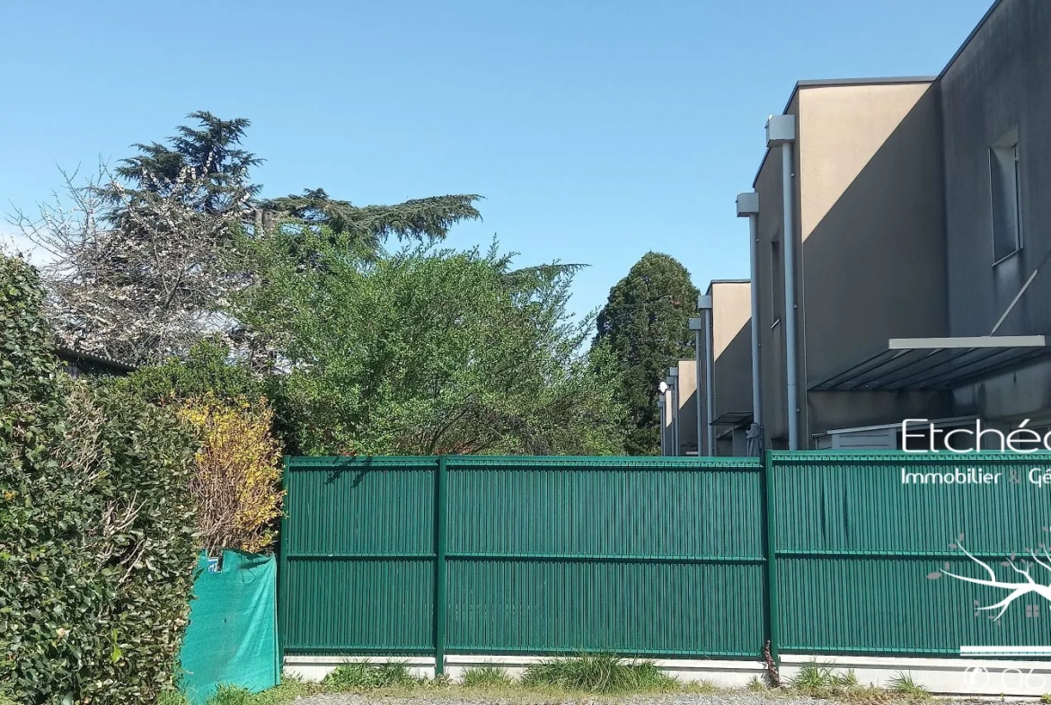 Appartement 3 pièces avec terrasse et jardin à Pau - Certifié énergie C 