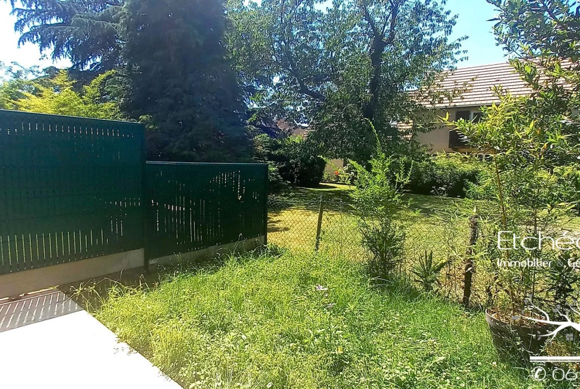 Appartement 3 pièces avec terrasse et jardin à Pau - Certifié énergie C 