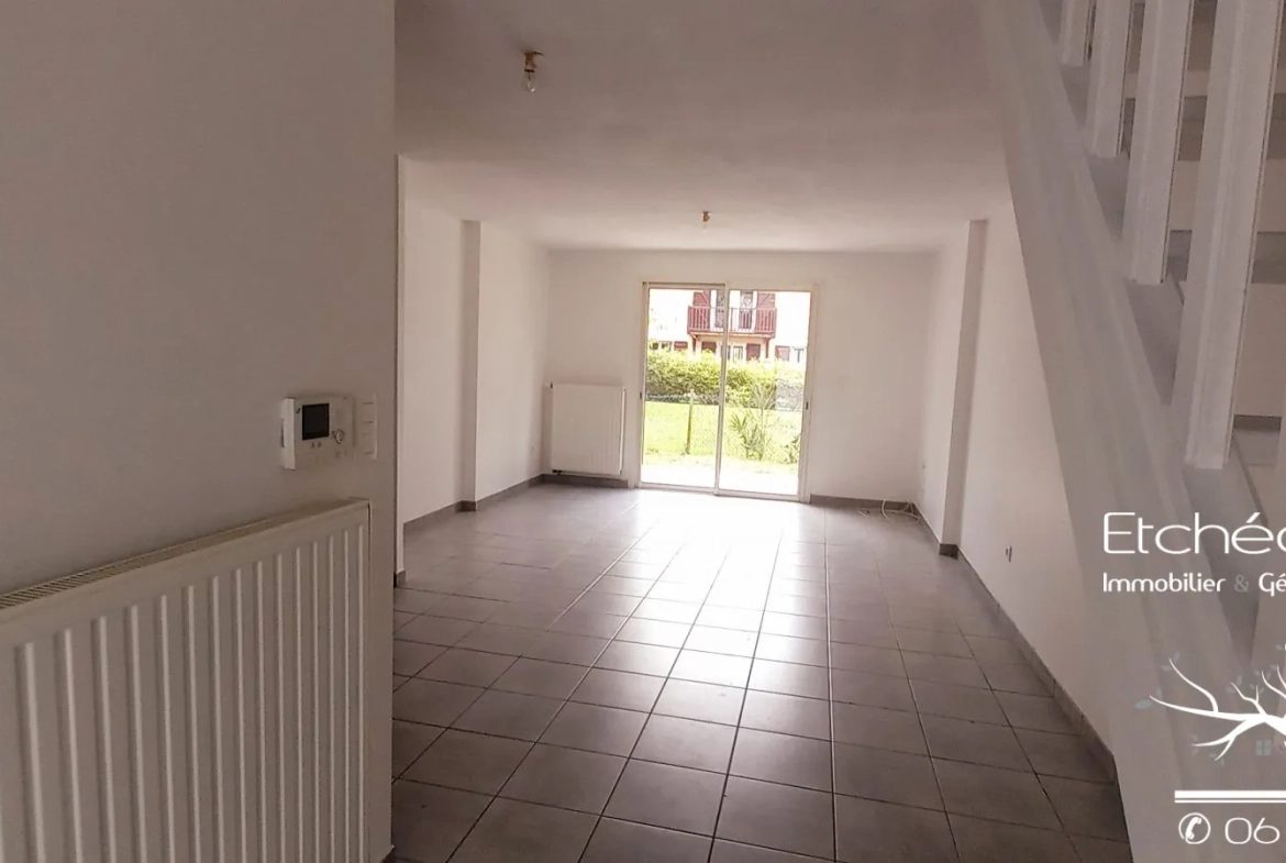 Appartement 3 pièces avec terrasse et jardin à Pau - Certifié énergie C 