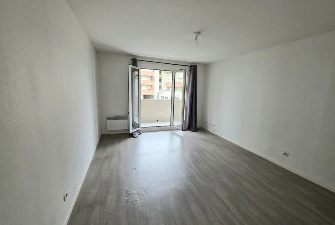 Studio à vendre à Toulouse Jolimont – 25 m² avec balcon et proximité des transports 