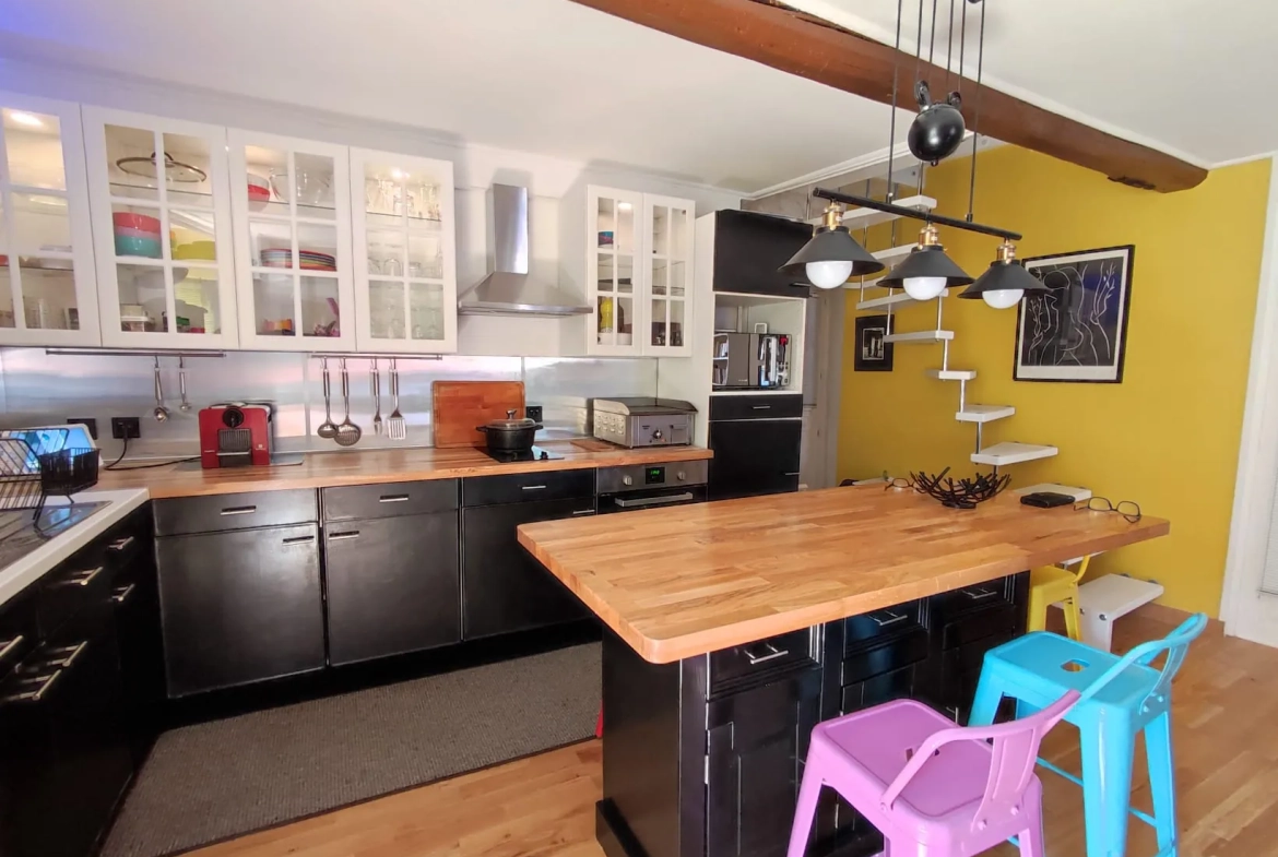 À vendre appartement T4 duplex de 79,84 m² avec terrasse à Agde 