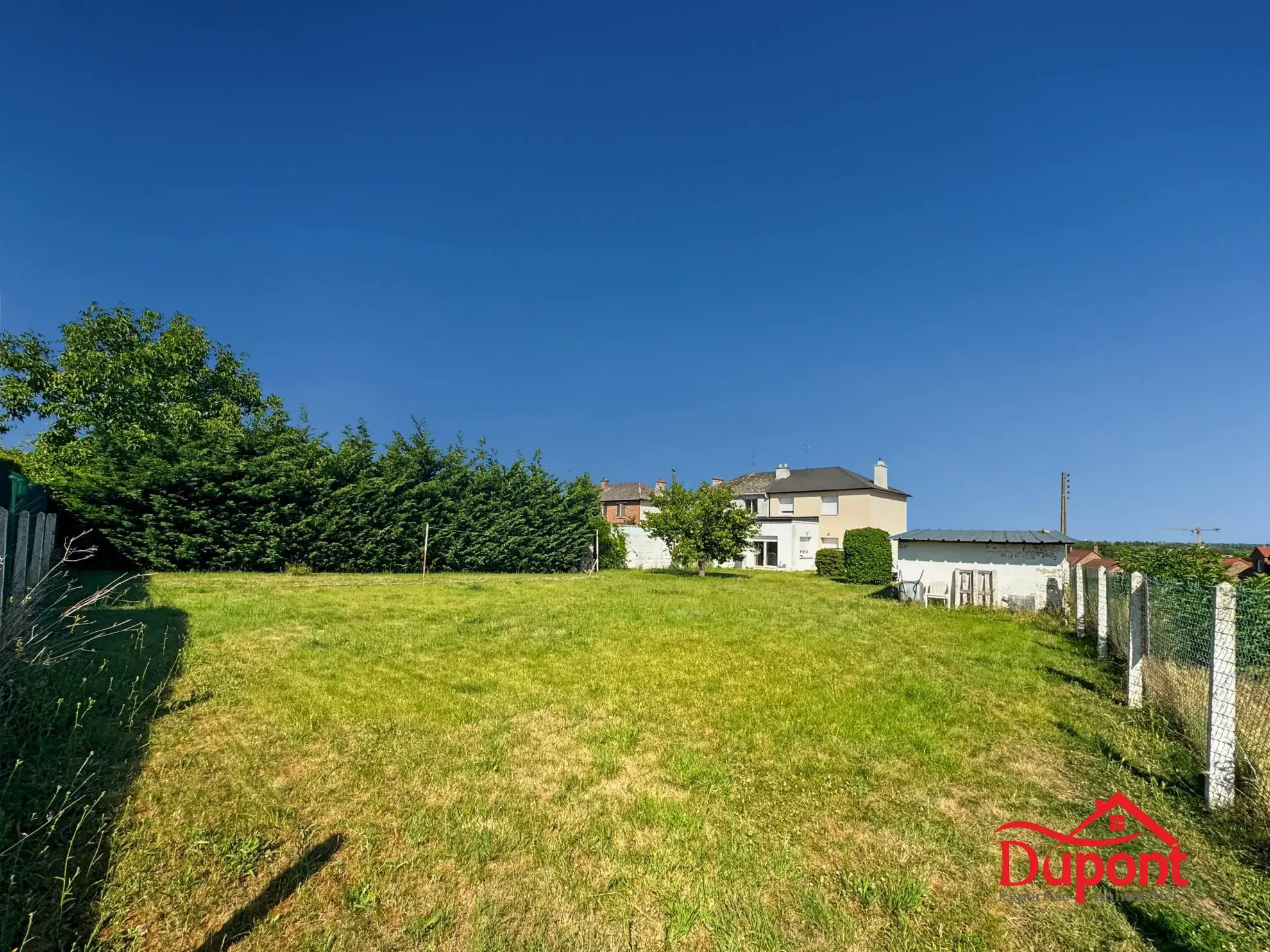 Terrain à vendre à Raillencourt – 460 m² dans un environnement calme et proche de toutes commodités 