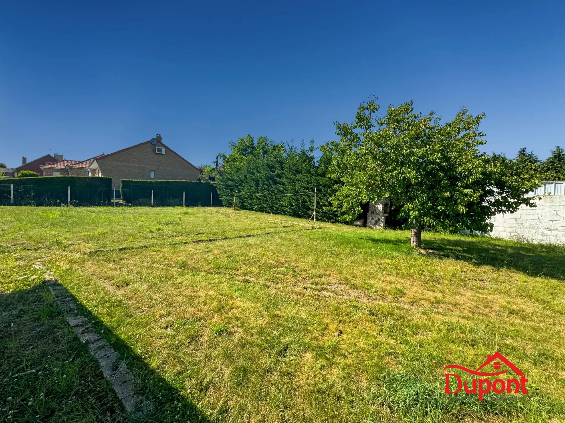 Terrain à vendre à Raillencourt – 460 m² dans un environnement calme et proche de toutes commodités 
