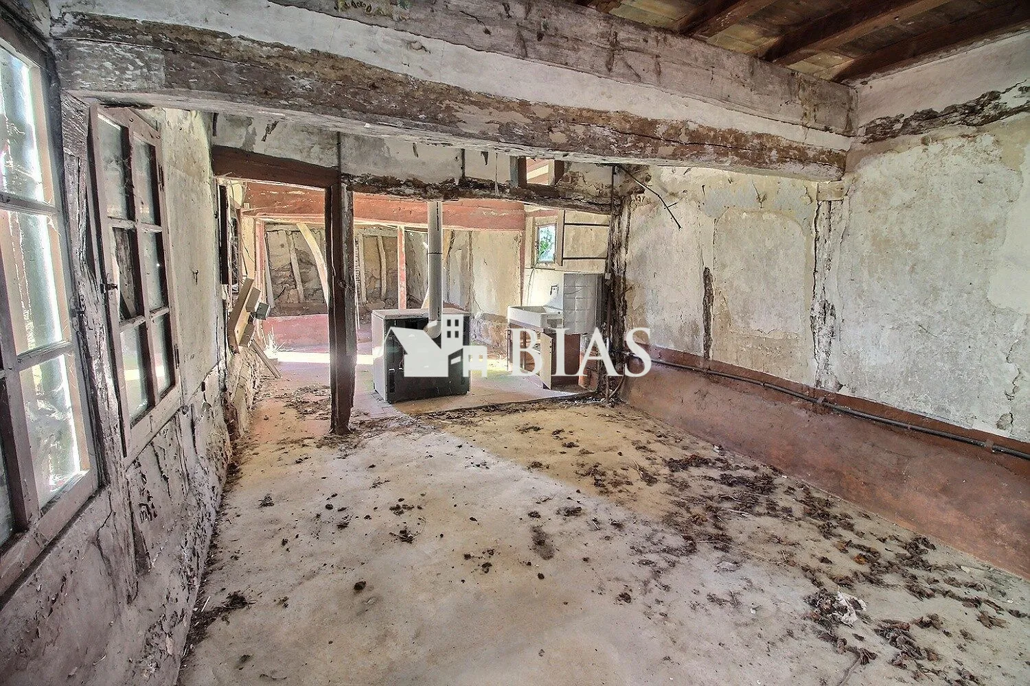 Ancien manoir avec parcelle constructible à Vieux-Manoir près de Rouen 