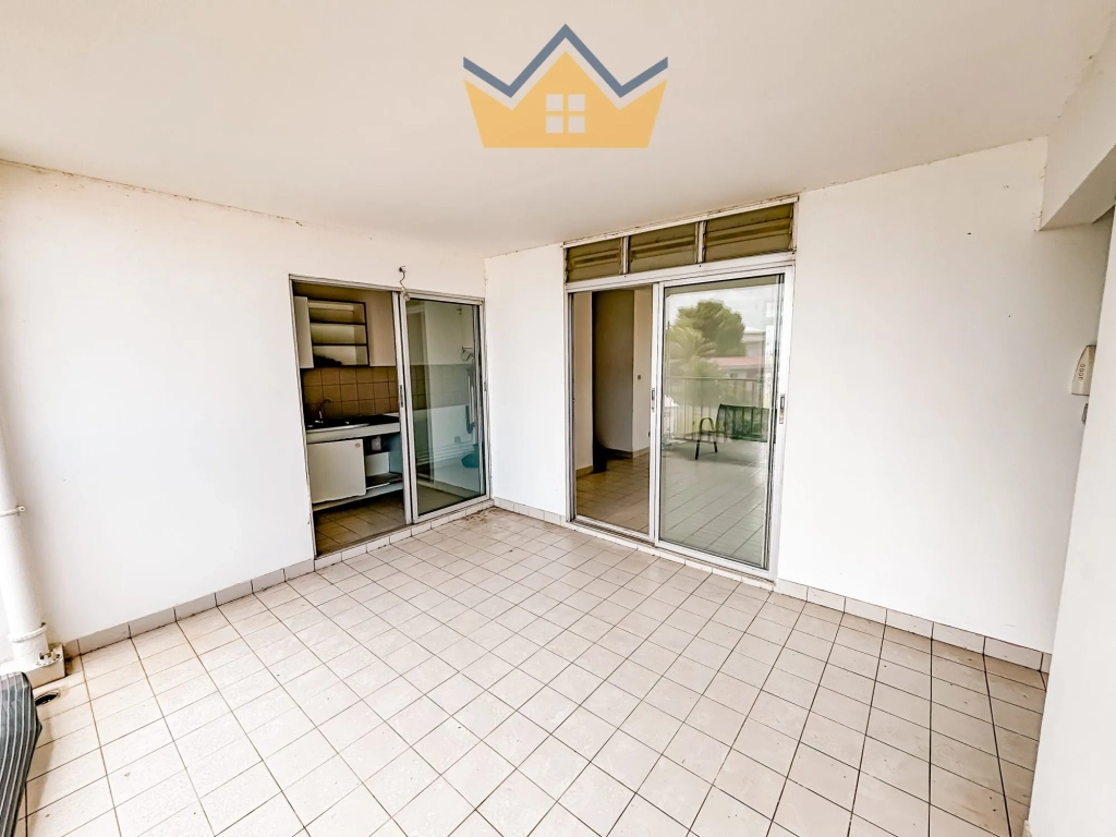 Appartement T4 avec Vue Mer à Rénover à Le Lamentin en Martinique