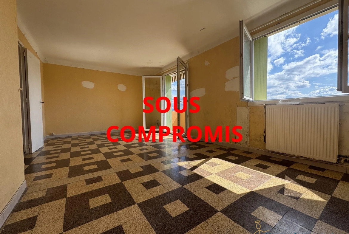 Achat Appartement T3 avec Balcon à Clermont l'Hérault - Opportunité à saisir 