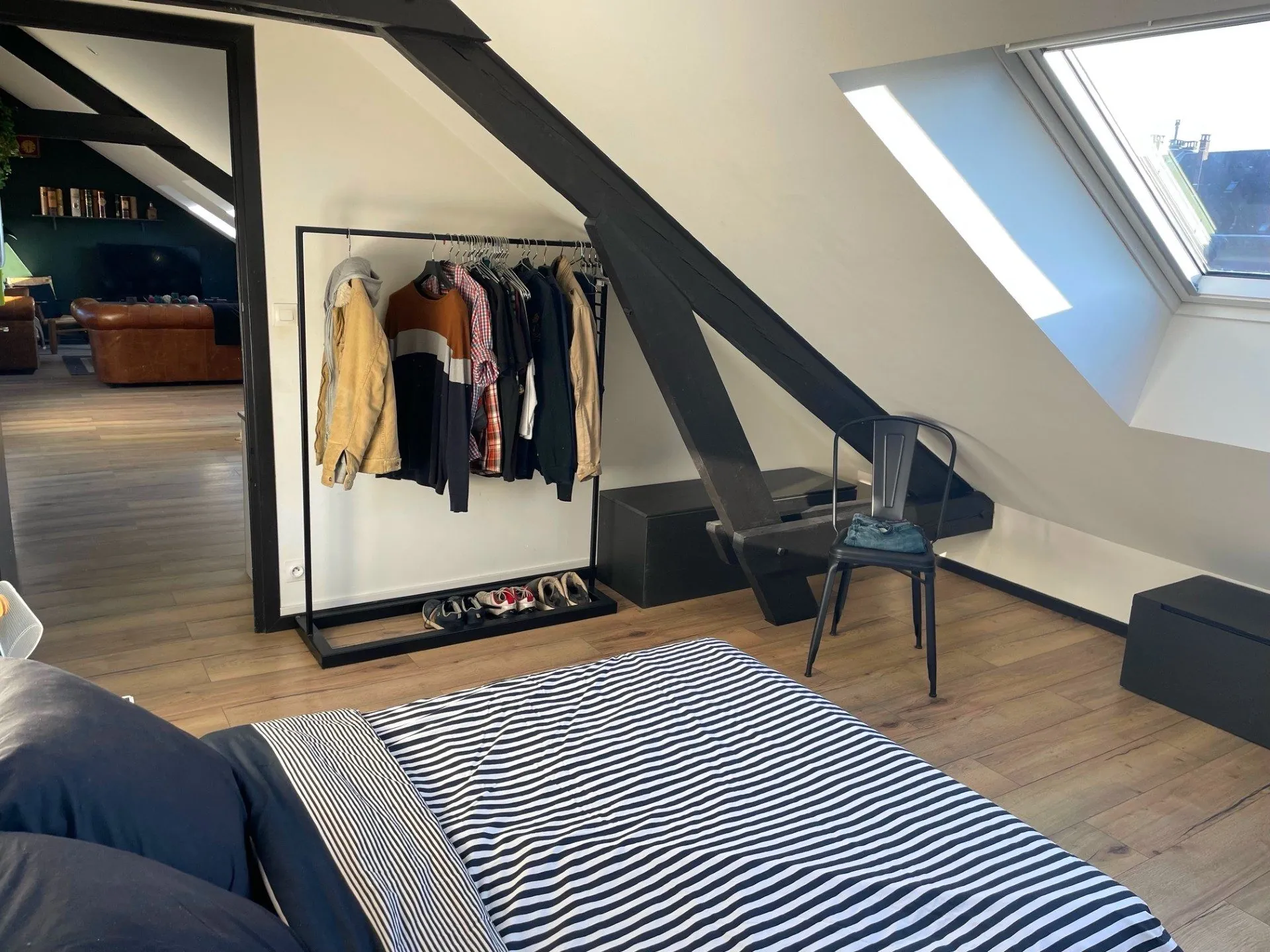 Appartement T2 esprit loft à Amiens avec rénovation récente et emplacement privilégié 