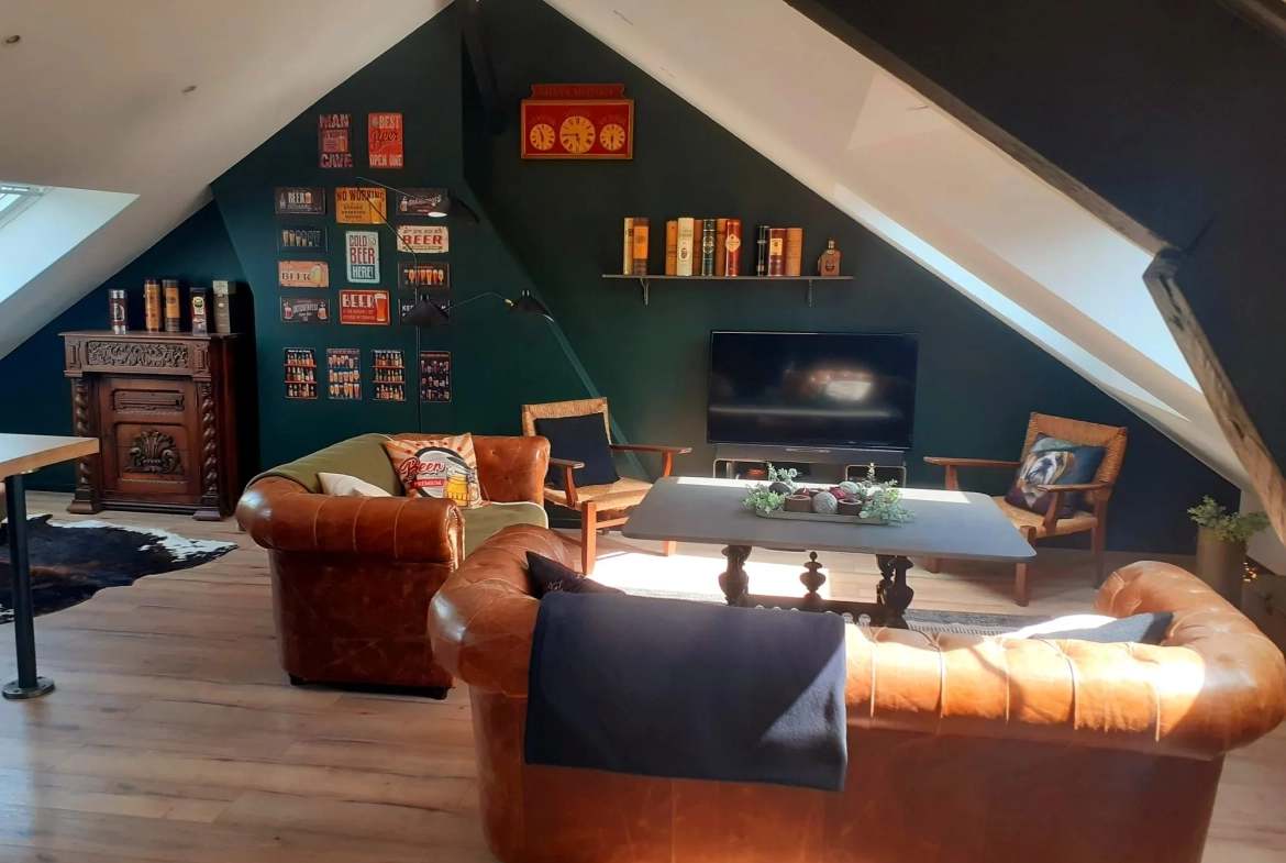 Appartement T2 esprit loft à Amiens avec rénovation récente et emplacement privilégié 