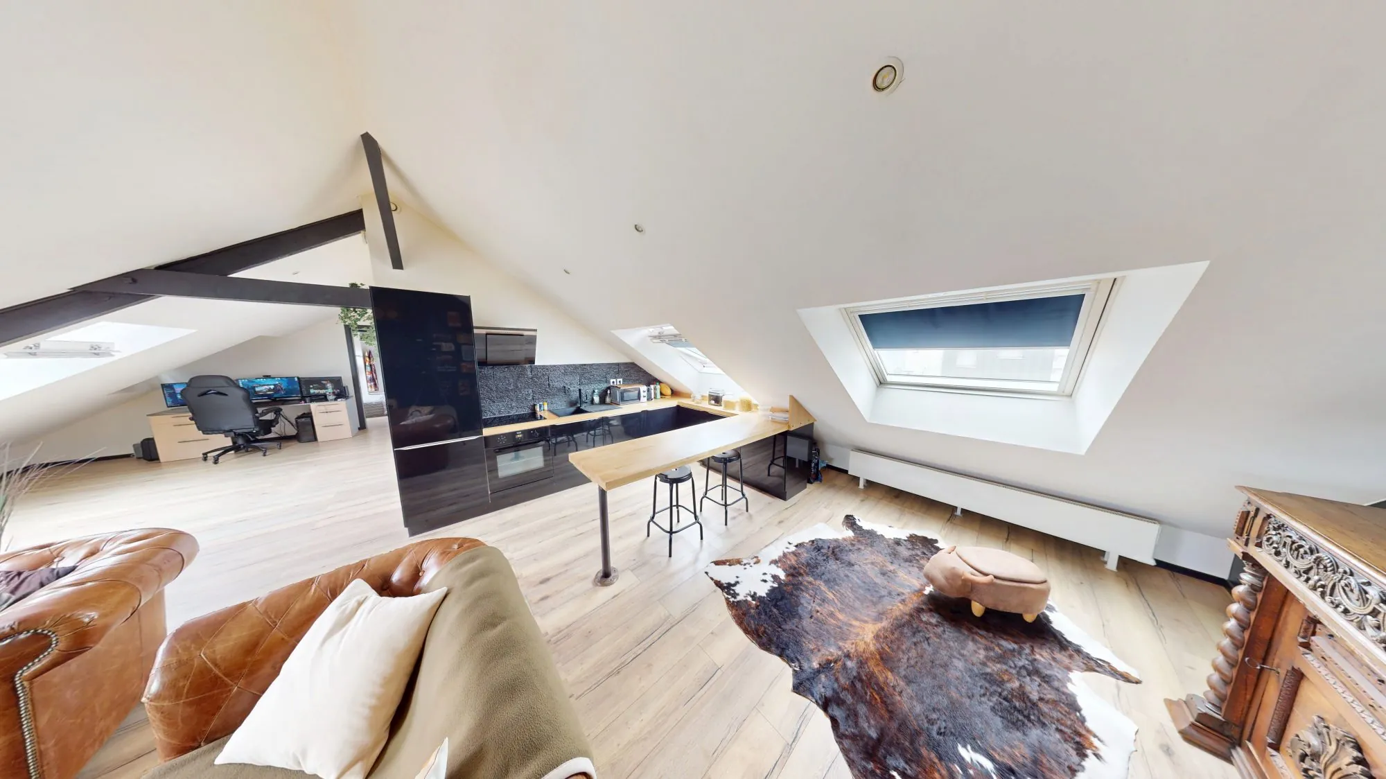 Appartement T2 esprit loft à Amiens avec rénovation récente et emplacement privilégié 