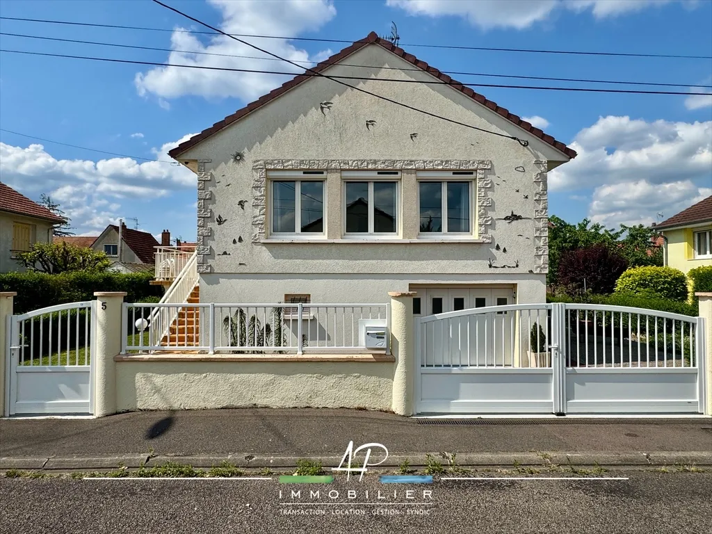 Maison familiale à Genlis - Pavillon avec sous-sol complet et 3 chambres à vendre 