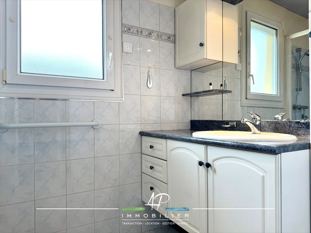 Maison familiale à Genlis - Pavillon avec sous-sol complet et 3 chambres à vendre 