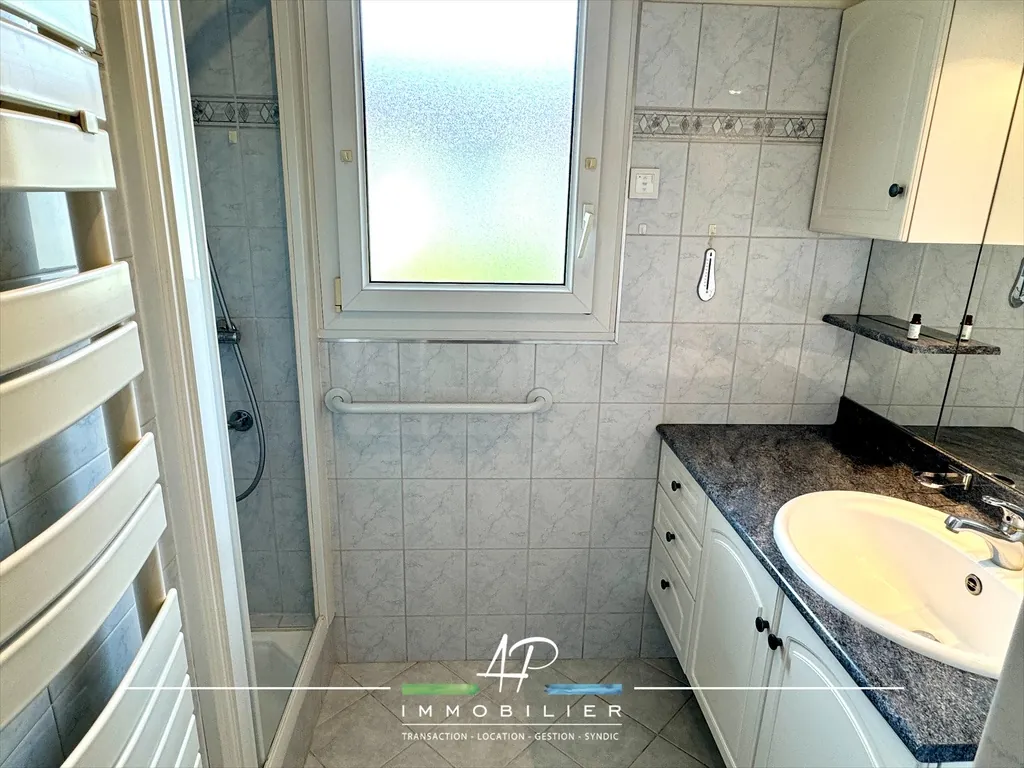 Maison familiale à Genlis - Pavillon avec sous-sol complet et 3 chambres à vendre 