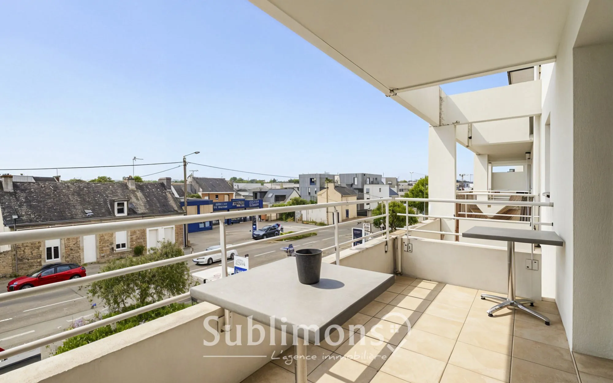 Appartement T2 lumineux avec balcon et parking privé à Séné près Vannes 