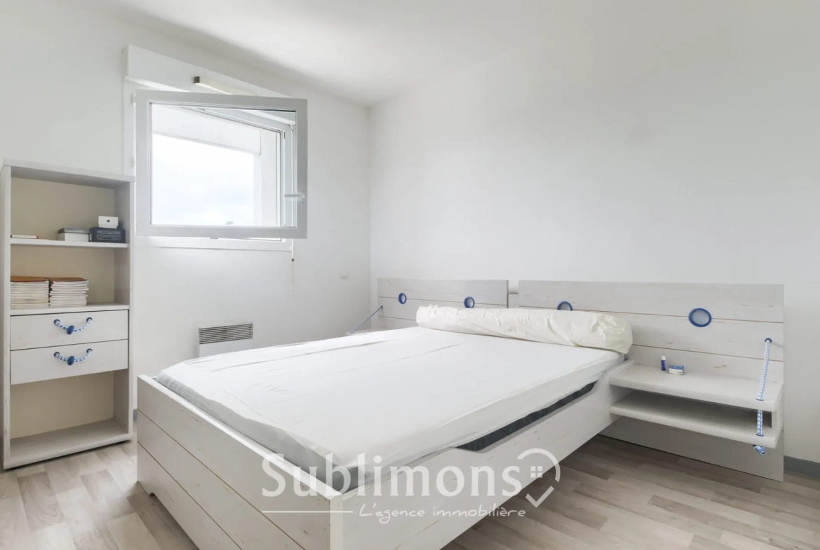 Appartement T2 lumineux avec balcon et parking privé à Séné près Vannes 
