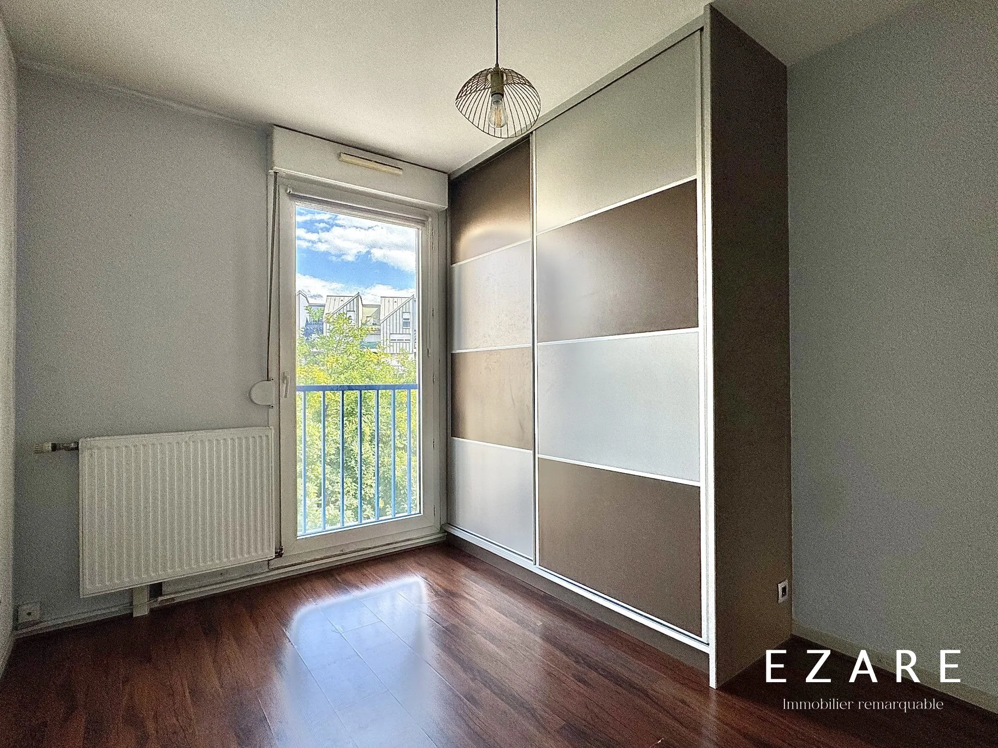 Bel appartement T2 avec balcon, cave et parking sécurisé à Dijon Clemenceau 