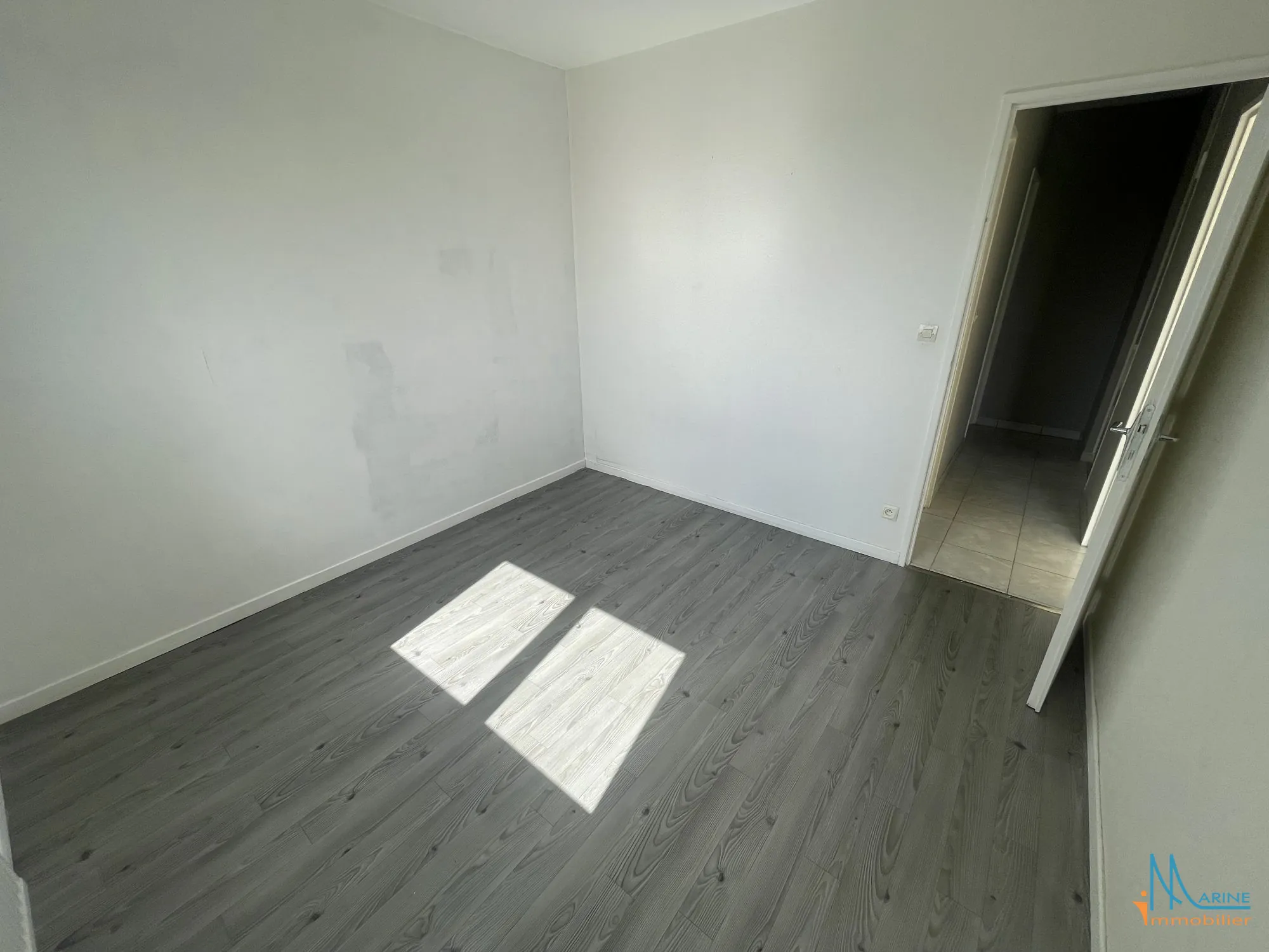 Appartement 2 chambres avec terrasse ensoleillée à Dieppe 