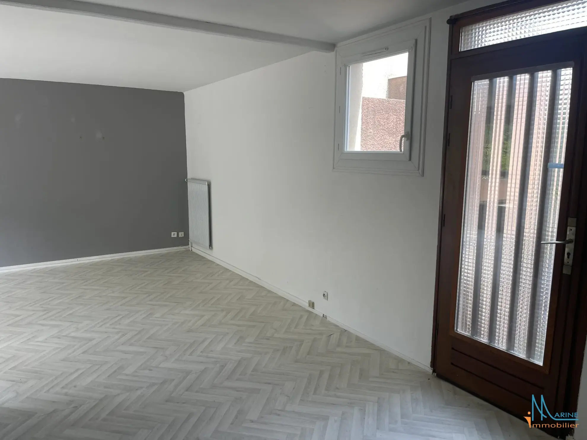 Appartement 2 chambres avec terrasse ensoleillée à Dieppe 