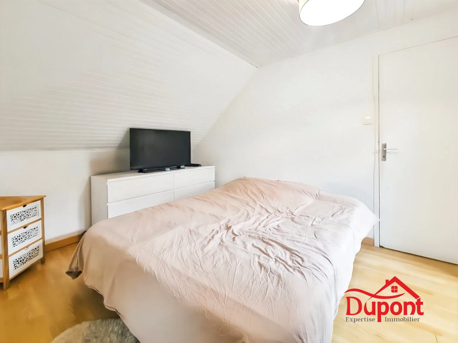 Maison mitoyenne 2 chambres avec terrasse à Bertry - Immobilier résidentiel 