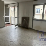 Appartement T1 à Saint-Étienne Centre-ville, à rénover