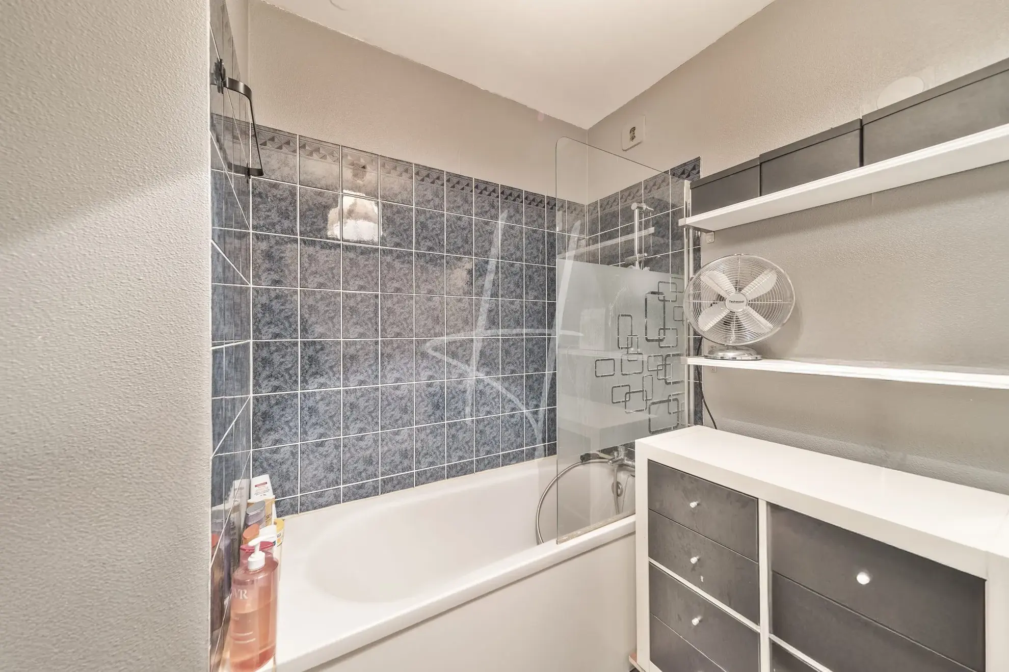 Appartement T2 senior de 57 m² avec loggia et box à Metz 