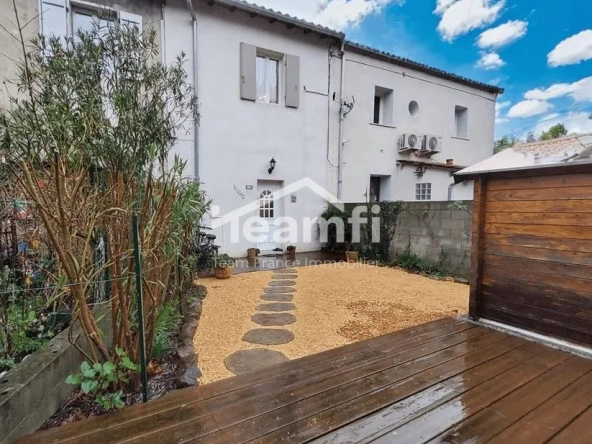 Charmante maison de village rénovée avec jardin et terrasse à Saint-Jean-de-Valériscle